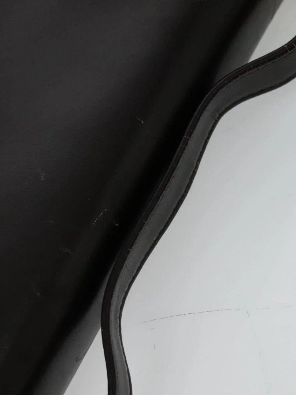 Christian Dior Shoulder Bag Leather Brown Gold Auth 126374 - Picture 8 of 16